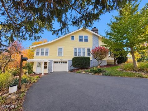 18 Orient Avenue Averill Park NY 12018