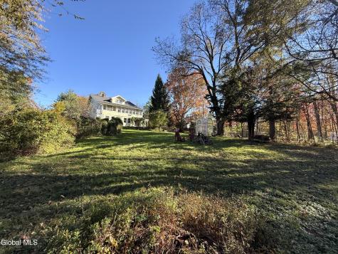 18 Orient Avenue Averill Park NY 12018