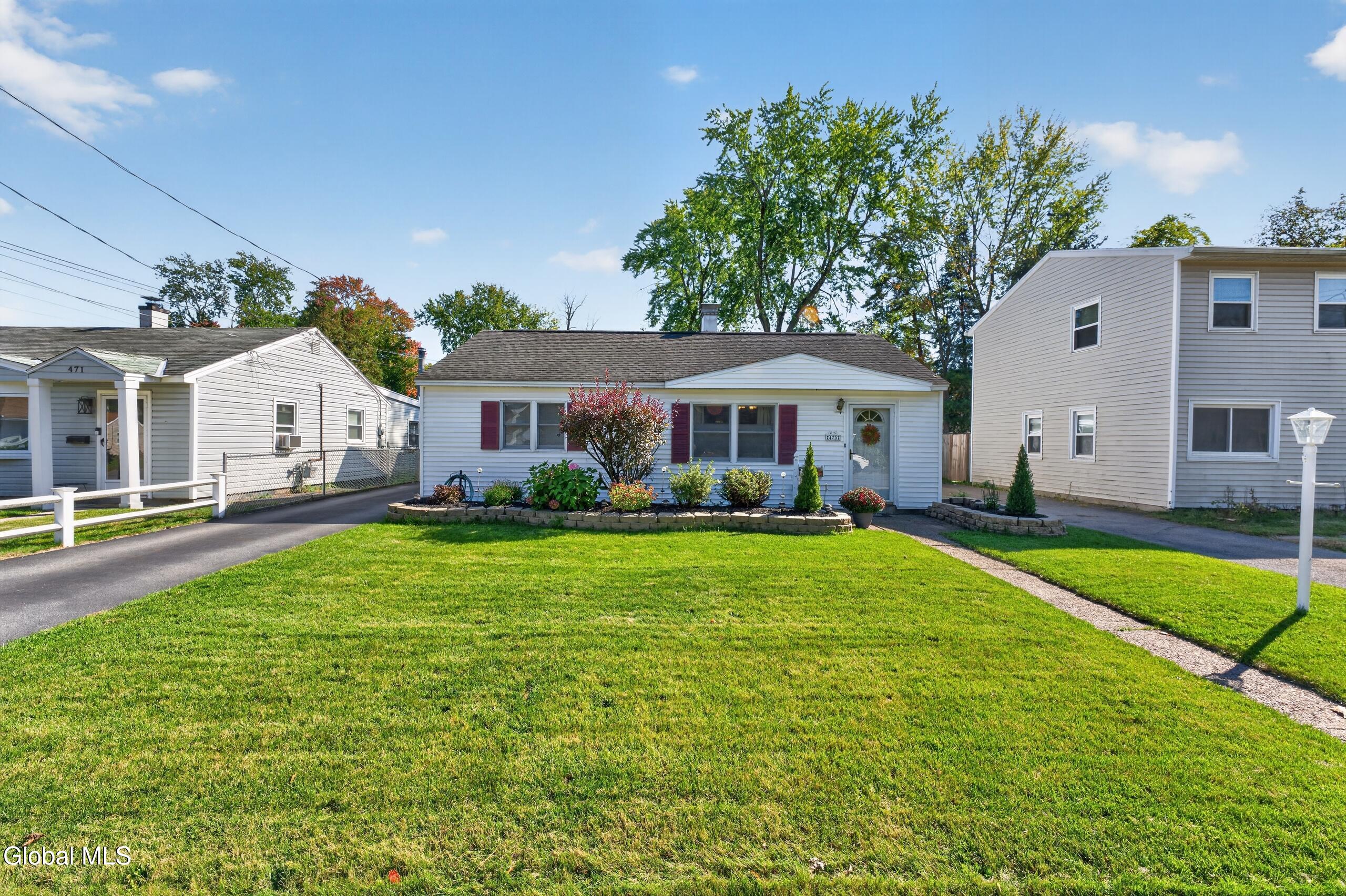 473 Bradford Road Schenectady NY 12304