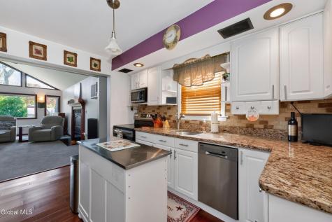 473 Bradford Road Schenectady NY 12304