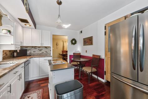 473 Bradford Road Schenectady NY 12304