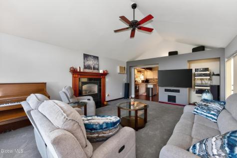 473 Bradford Road Schenectady NY 12304