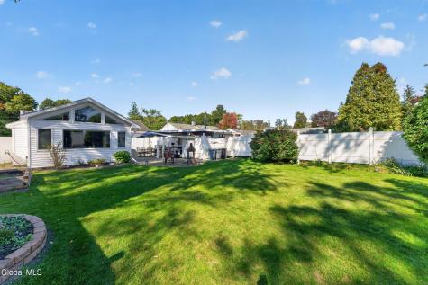 473 Bradford Road Schenectady NY 12304