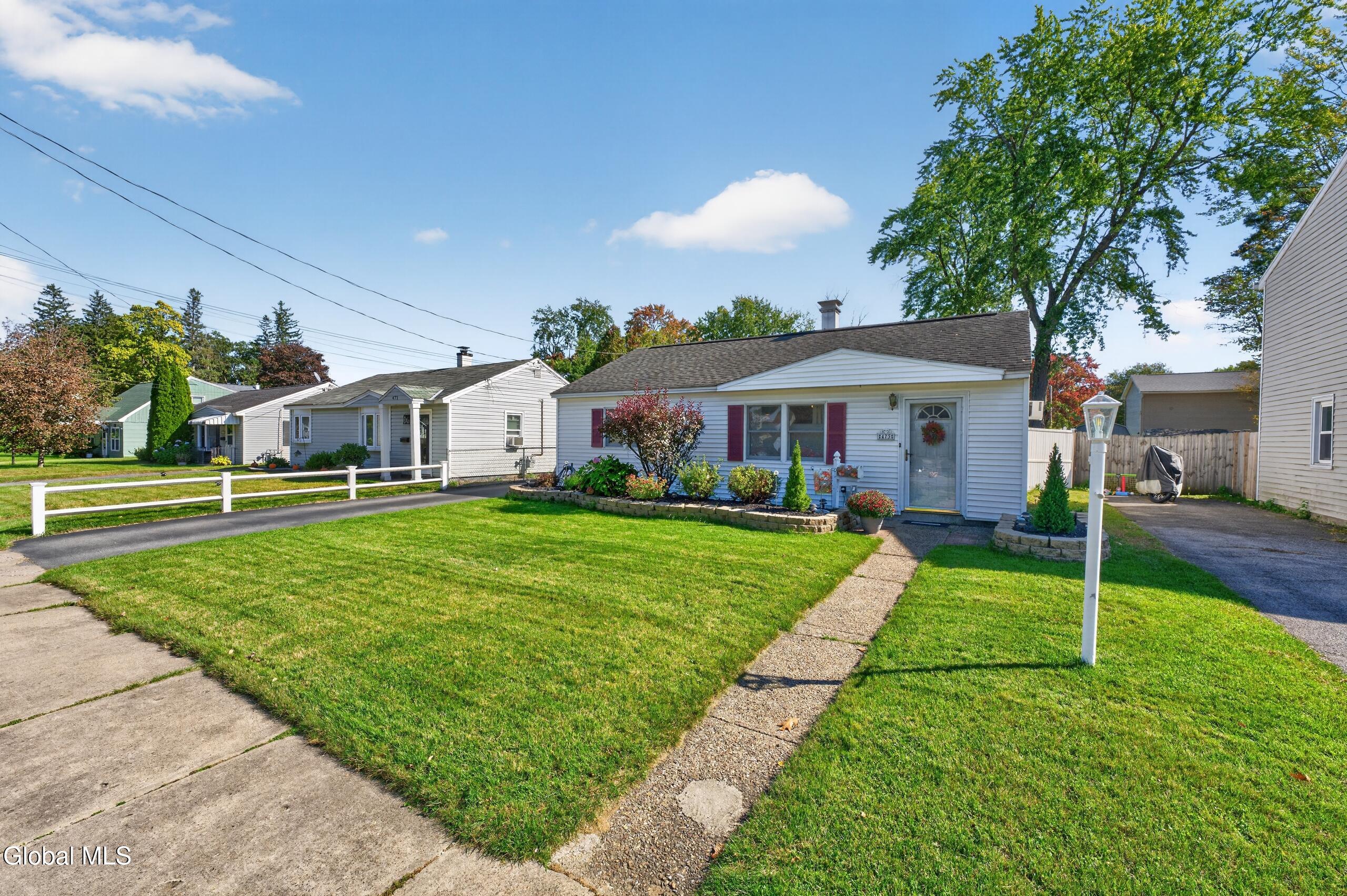473 Bradford Road Schenectady NY 12304