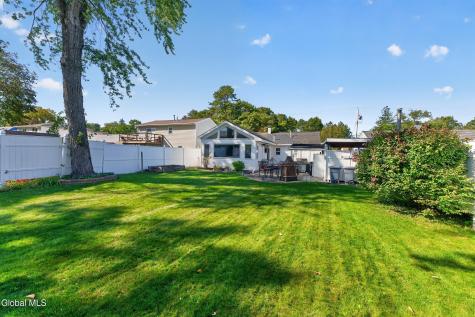 473 Bradford Road Schenectady NY 12304