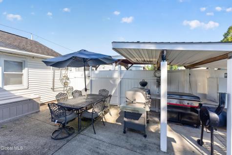 473 Bradford Road Schenectady NY 12304