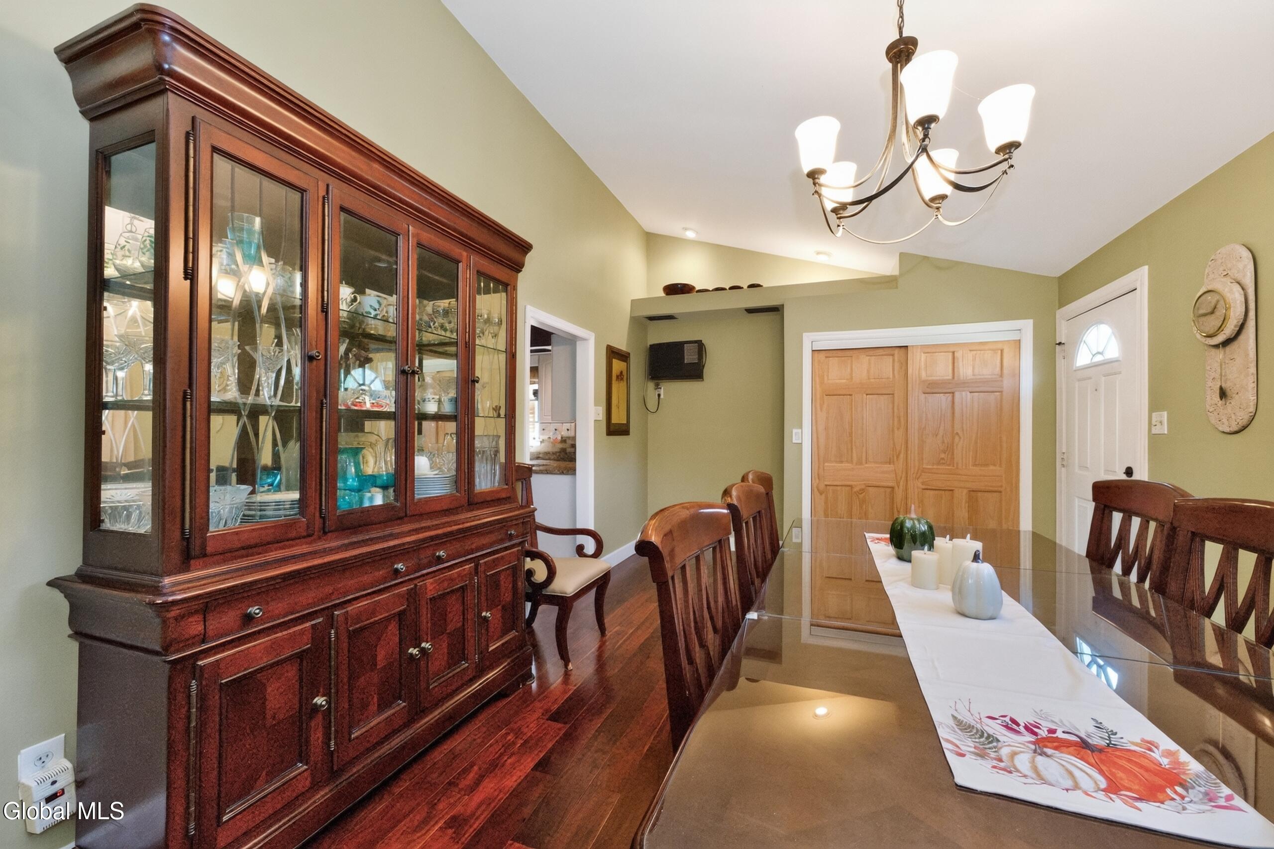 473 Bradford Road Schenectady NY 12304