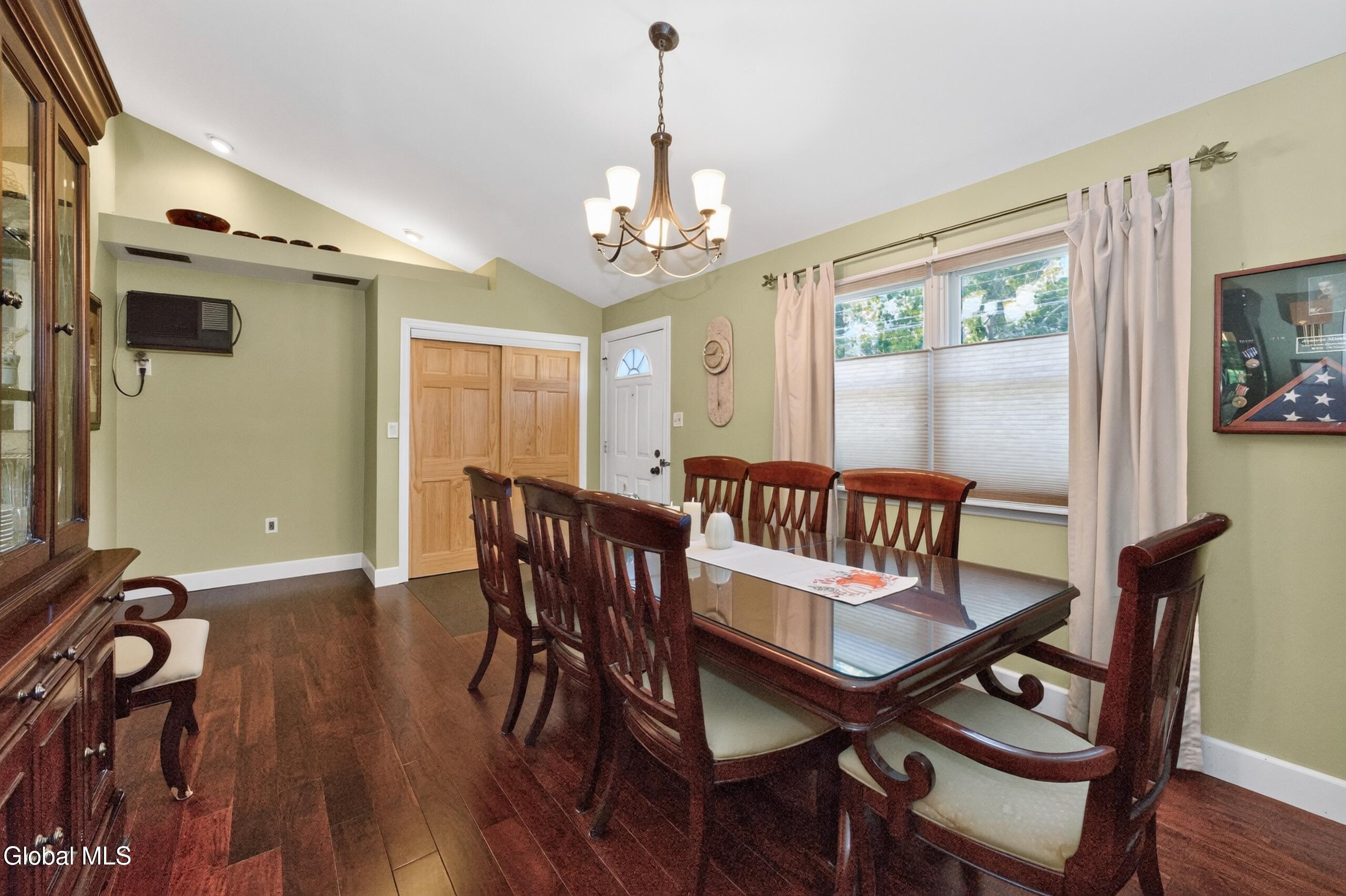 473 Bradford Road Schenectady NY 12304