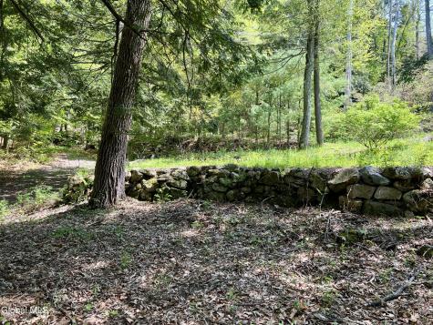 5317 .8 Mile Way Putnam NY 12861