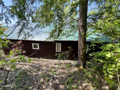 5317 .8 Mile Way Putnam NY 12861