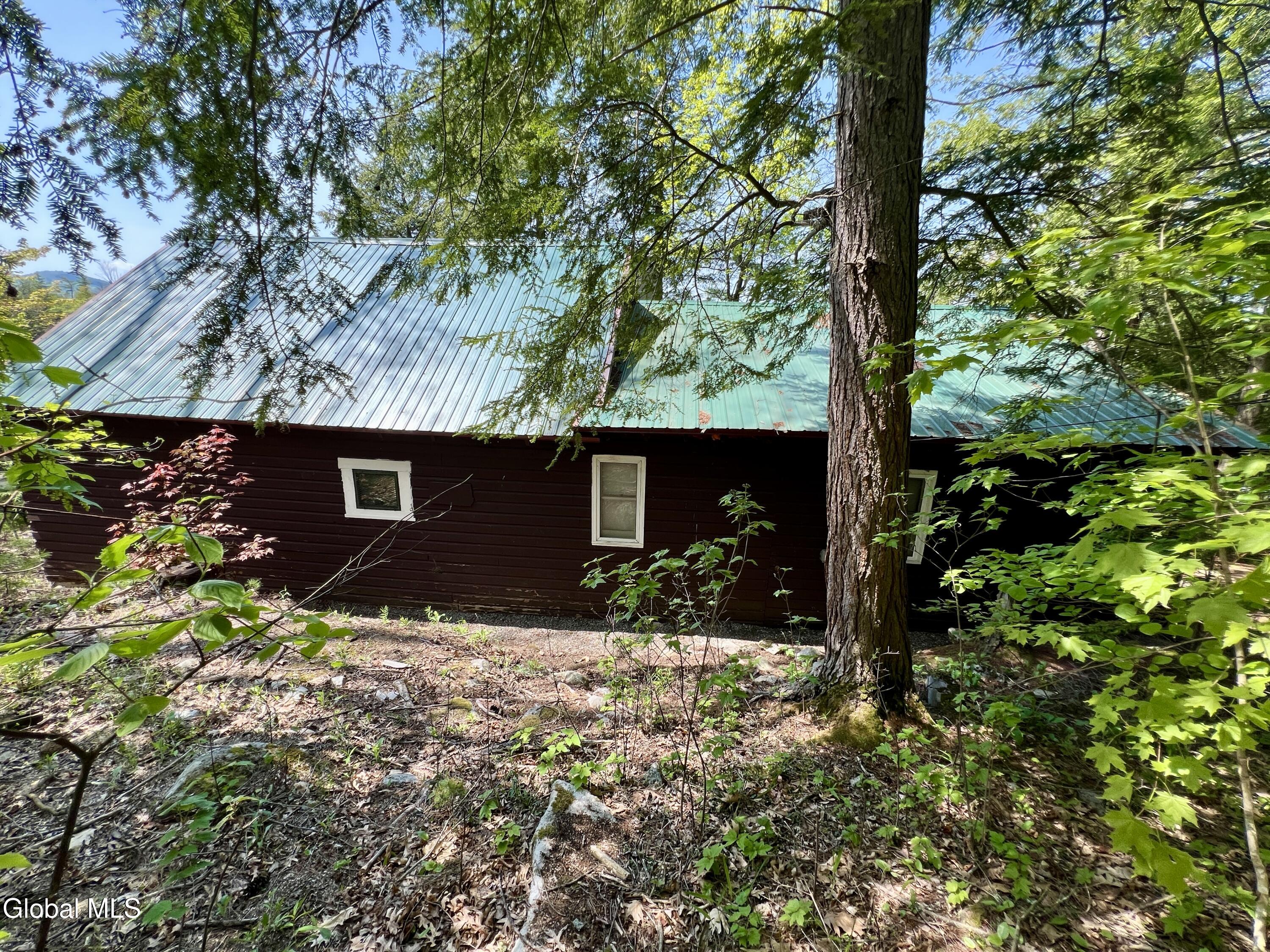 5317 .8 Mile Way Putnam NY 12861