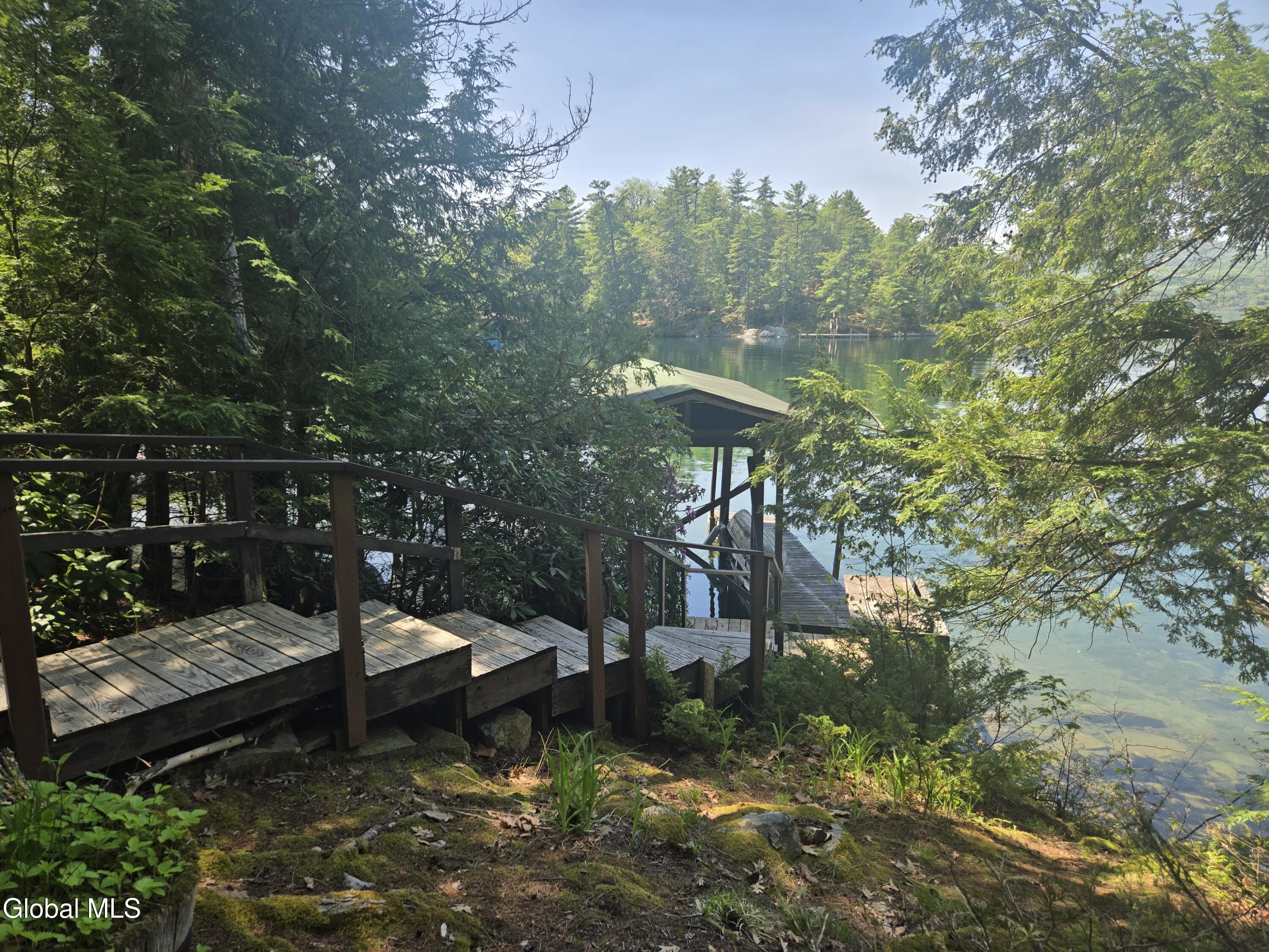 5317 .8 Mile Way Putnam NY 12861