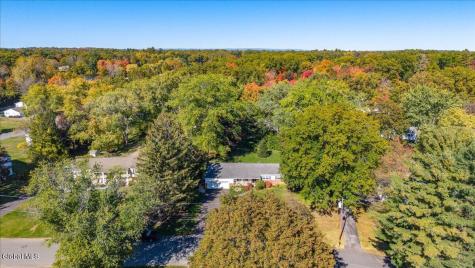 26 Valdepenas Lane Clifton Park NY 12065