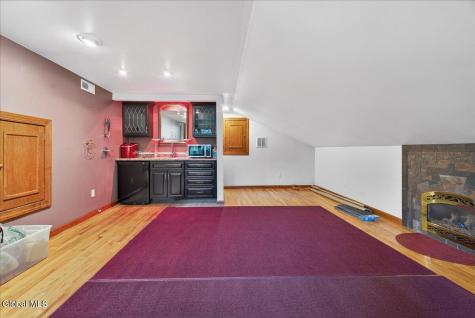 26 Valdepenas Lane Clifton Park NY 12065