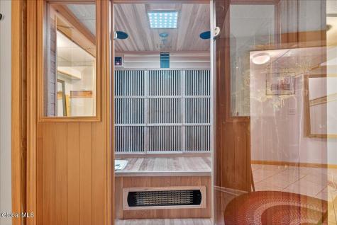 26 Valdepenas Lane Clifton Park NY 12065