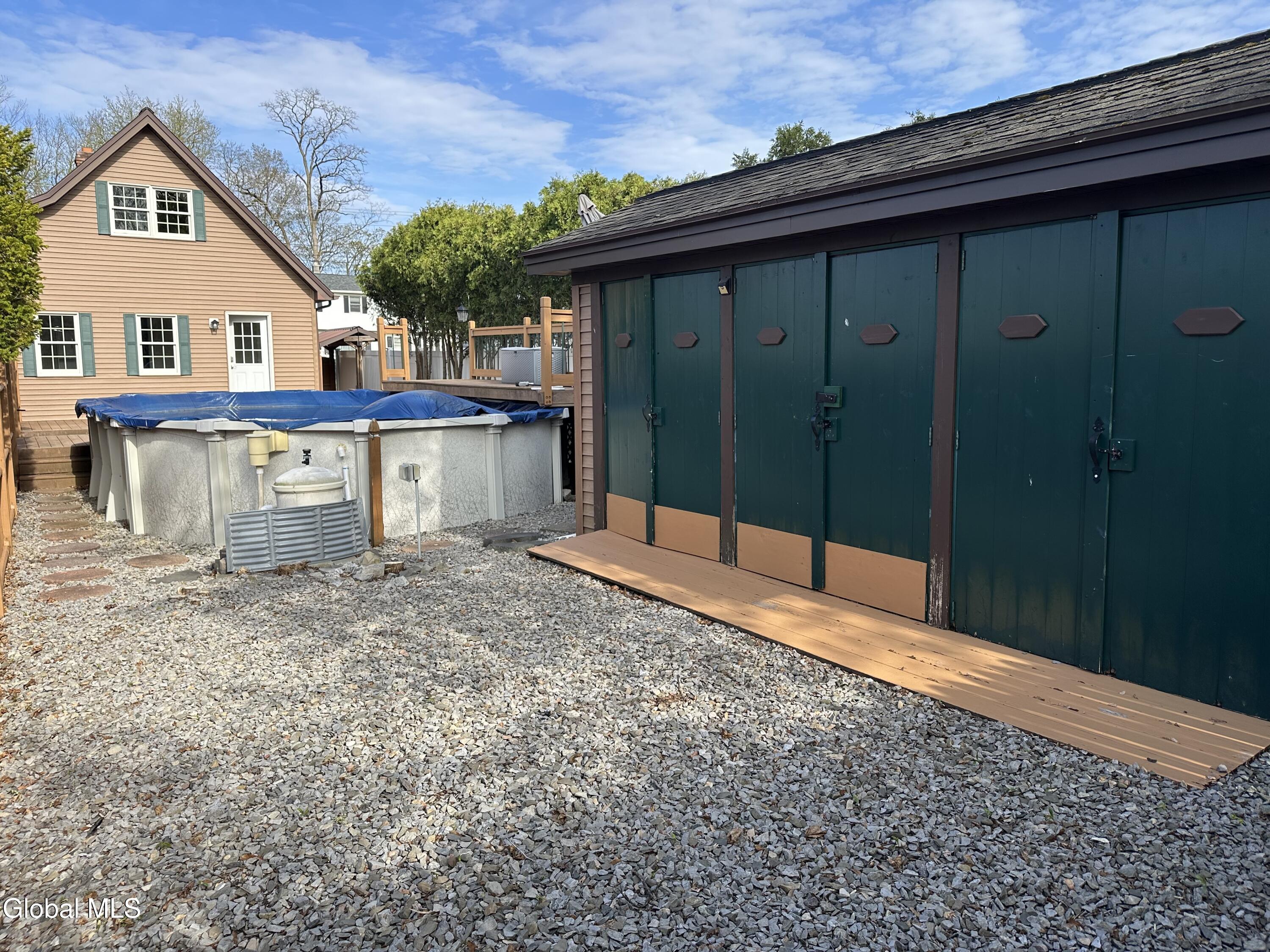 1825 Greenpoint Avenue Rotterdam NY 12303
