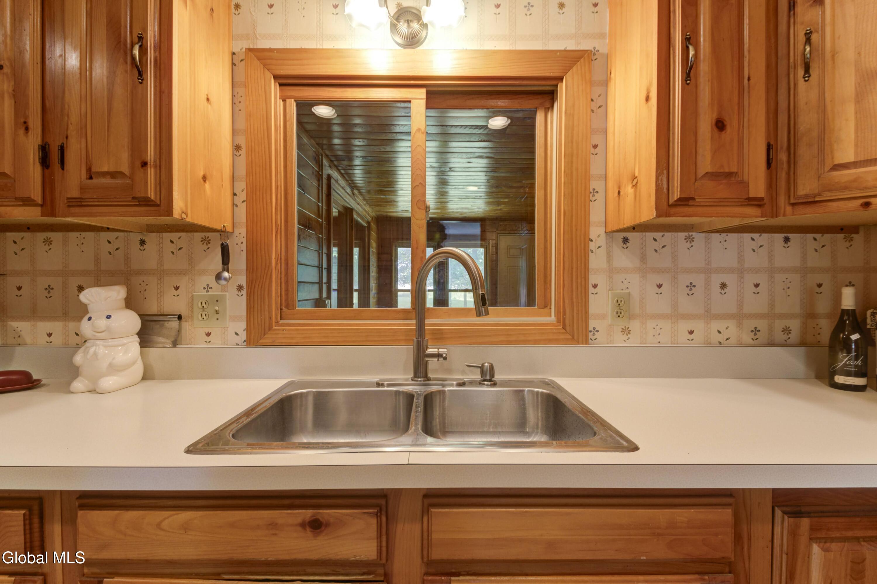 10 Brookside Way Greenville NY 12083