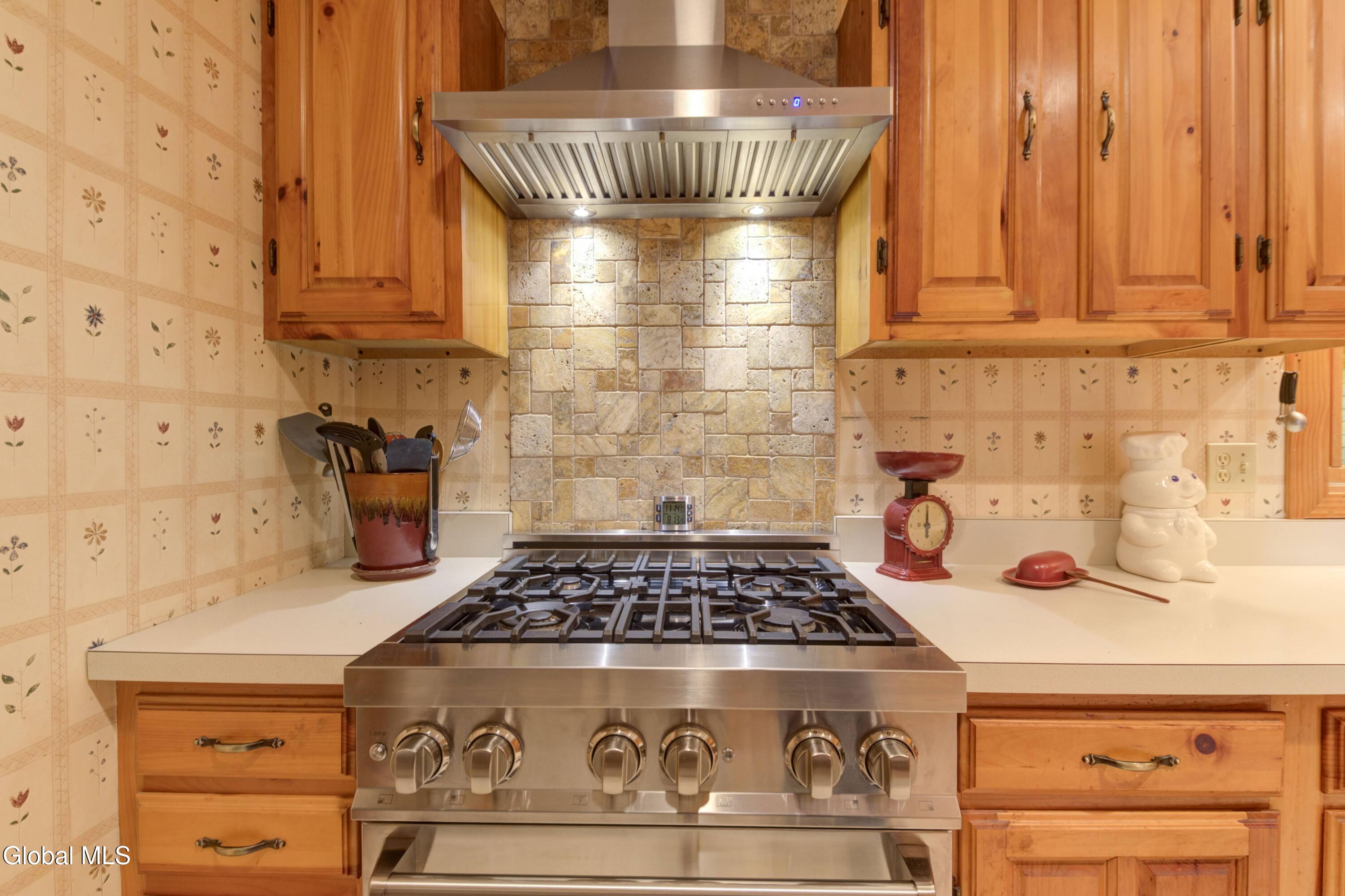 10 Brookside Way Greenville NY 12083