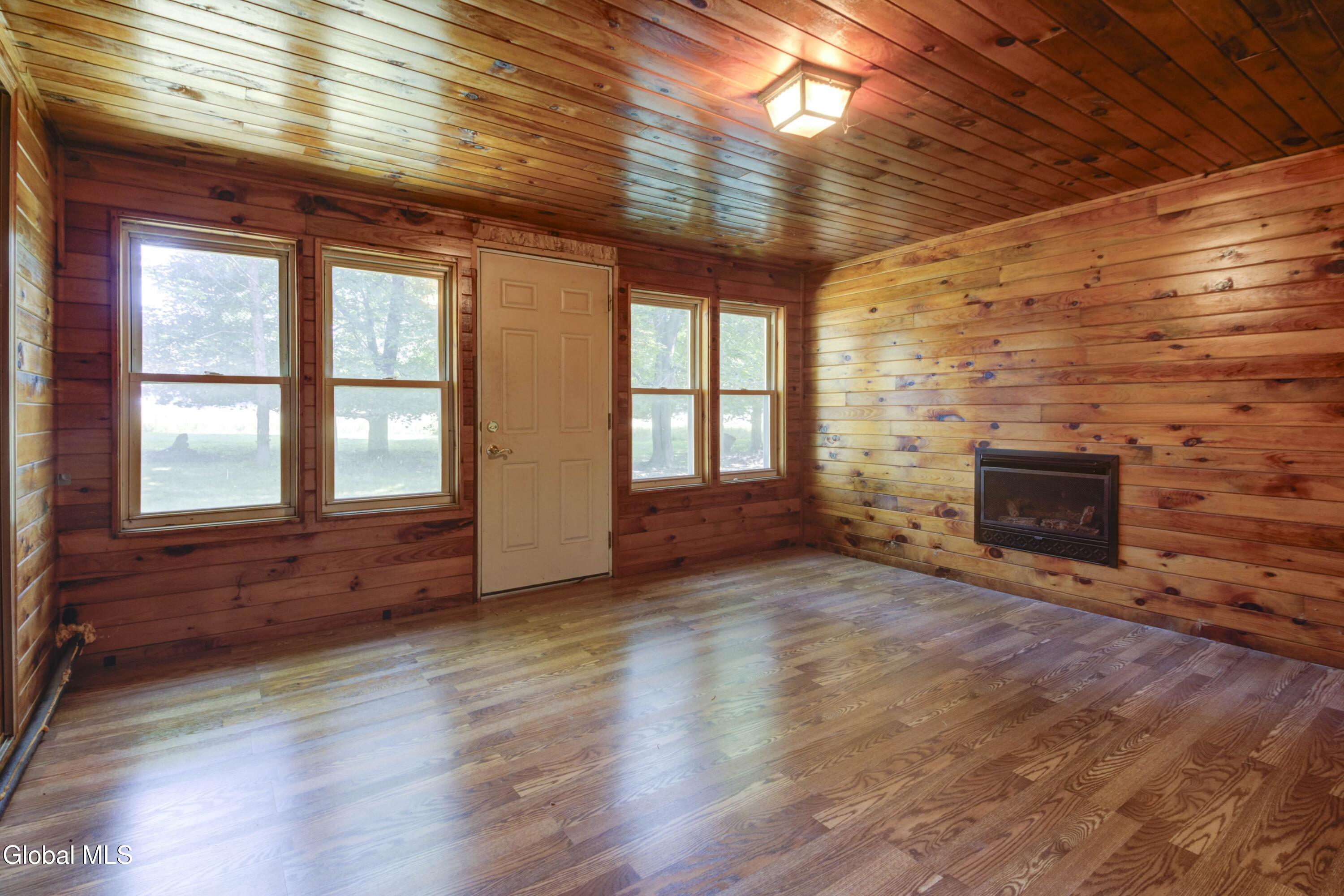 10 Brookside Way Greenville NY 12083