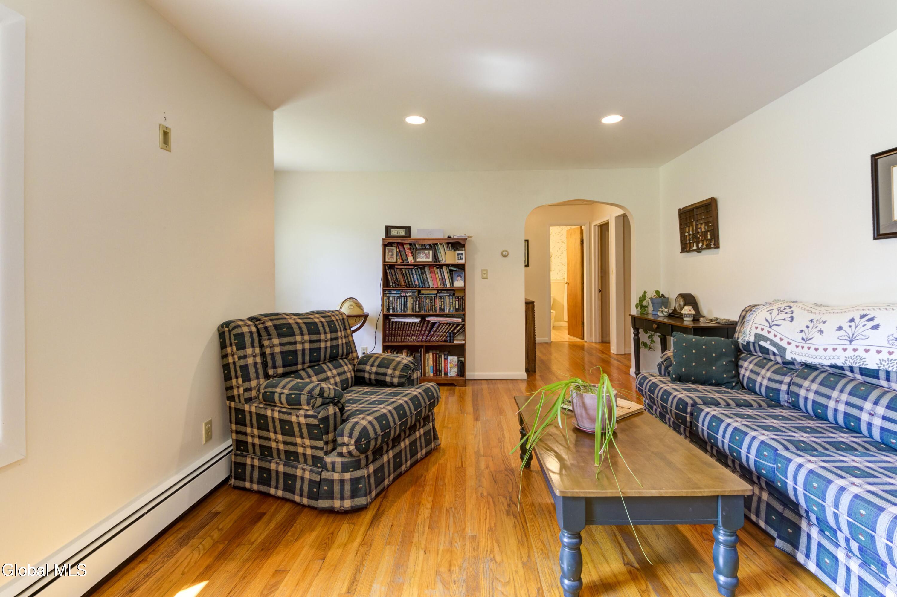 10 Brookside Way Greenville NY 12083