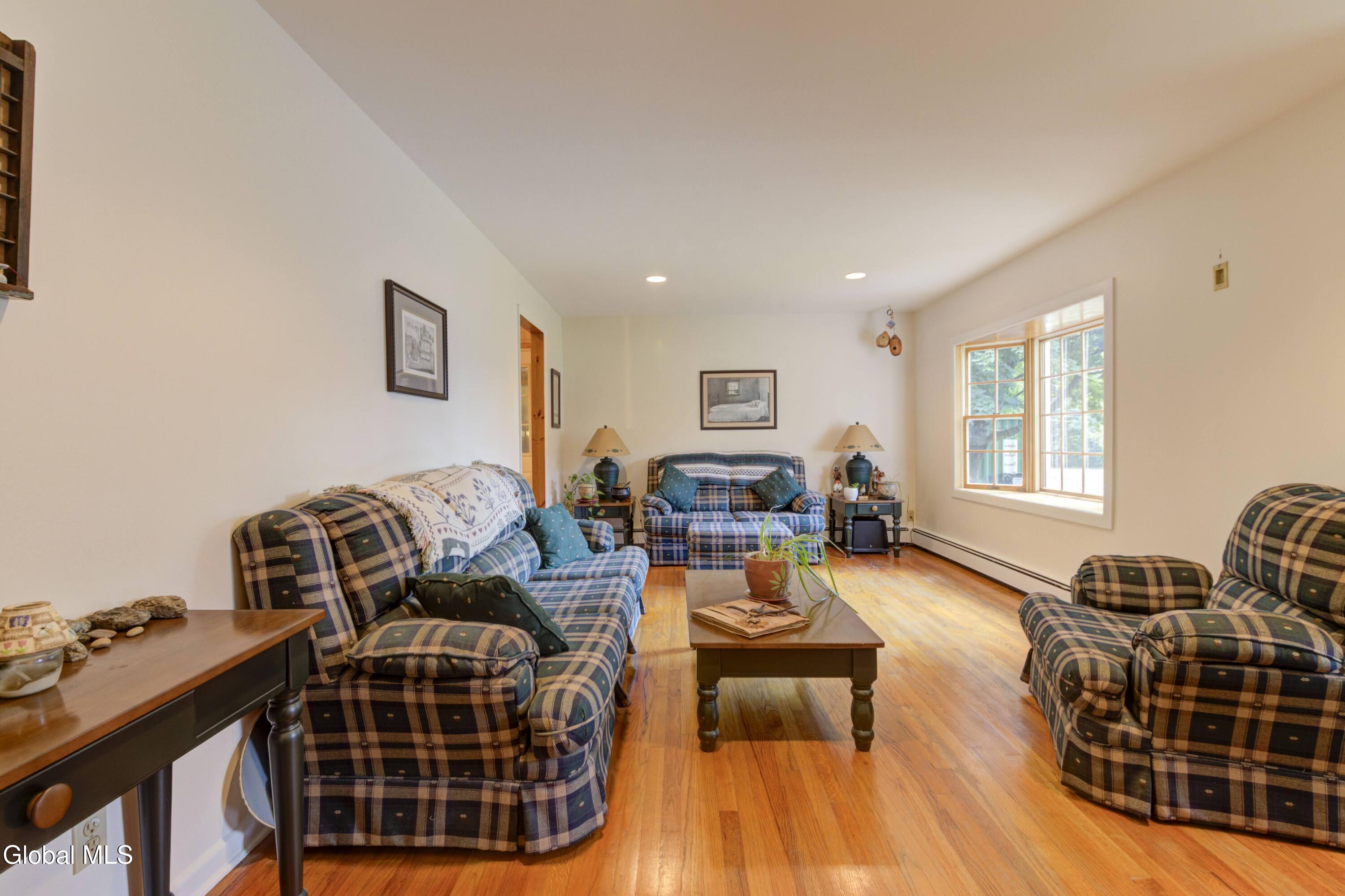 10 Brookside Way Greenville NY 12083