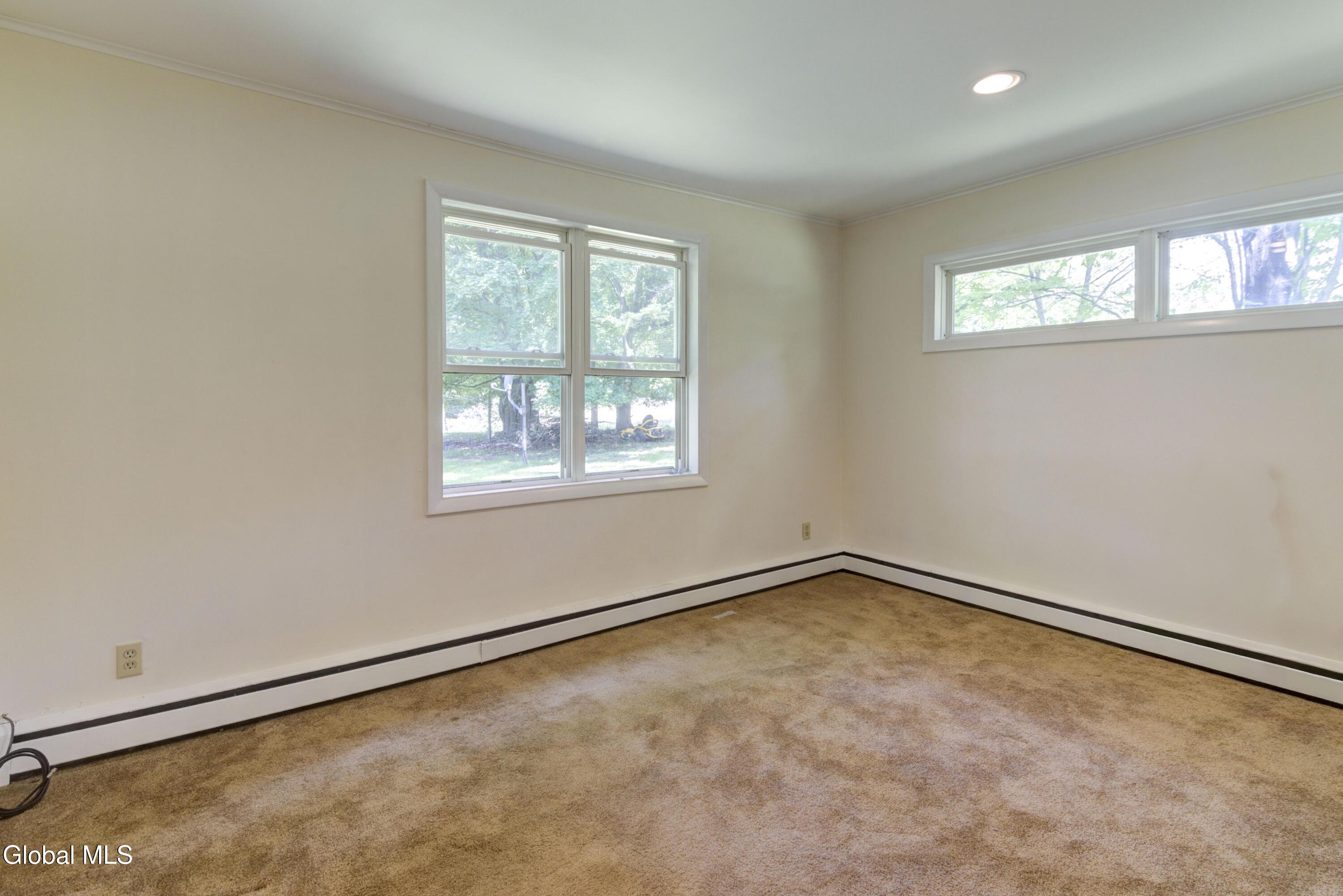 10 Brookside Way Greenville NY 12083