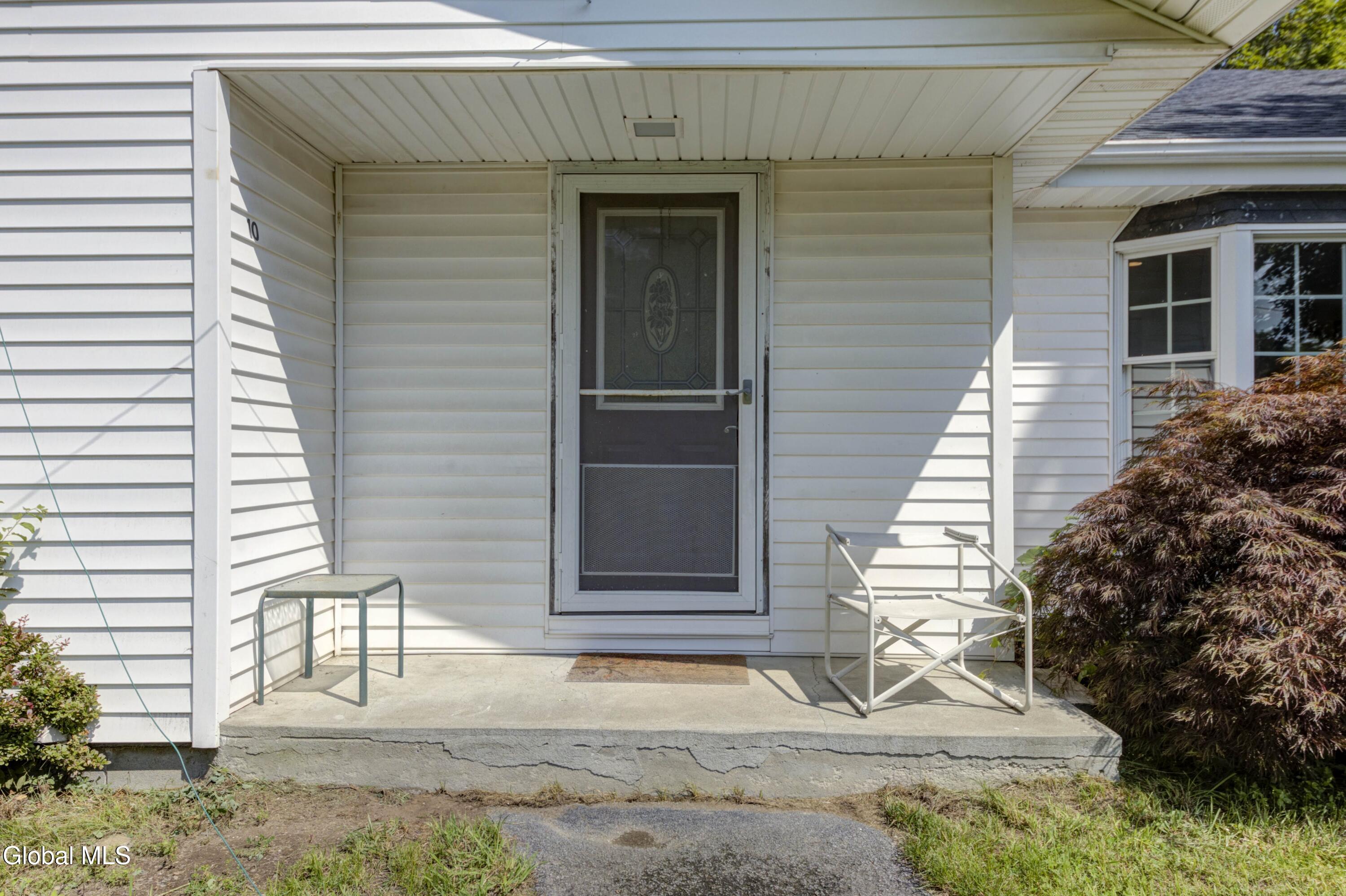 10 Brookside Way Greenville NY 12083
