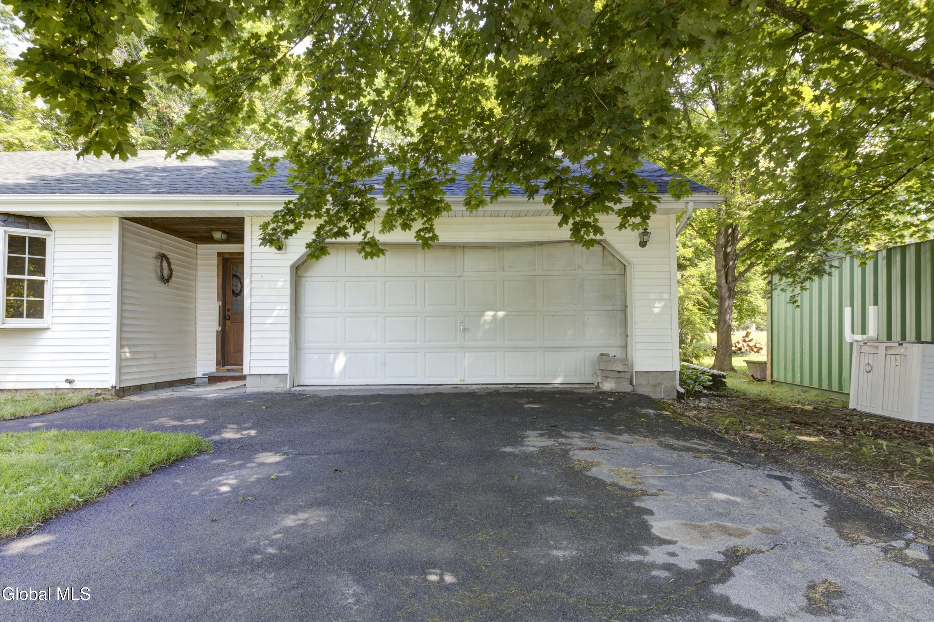 10 Brookside Way Greenville NY 12083