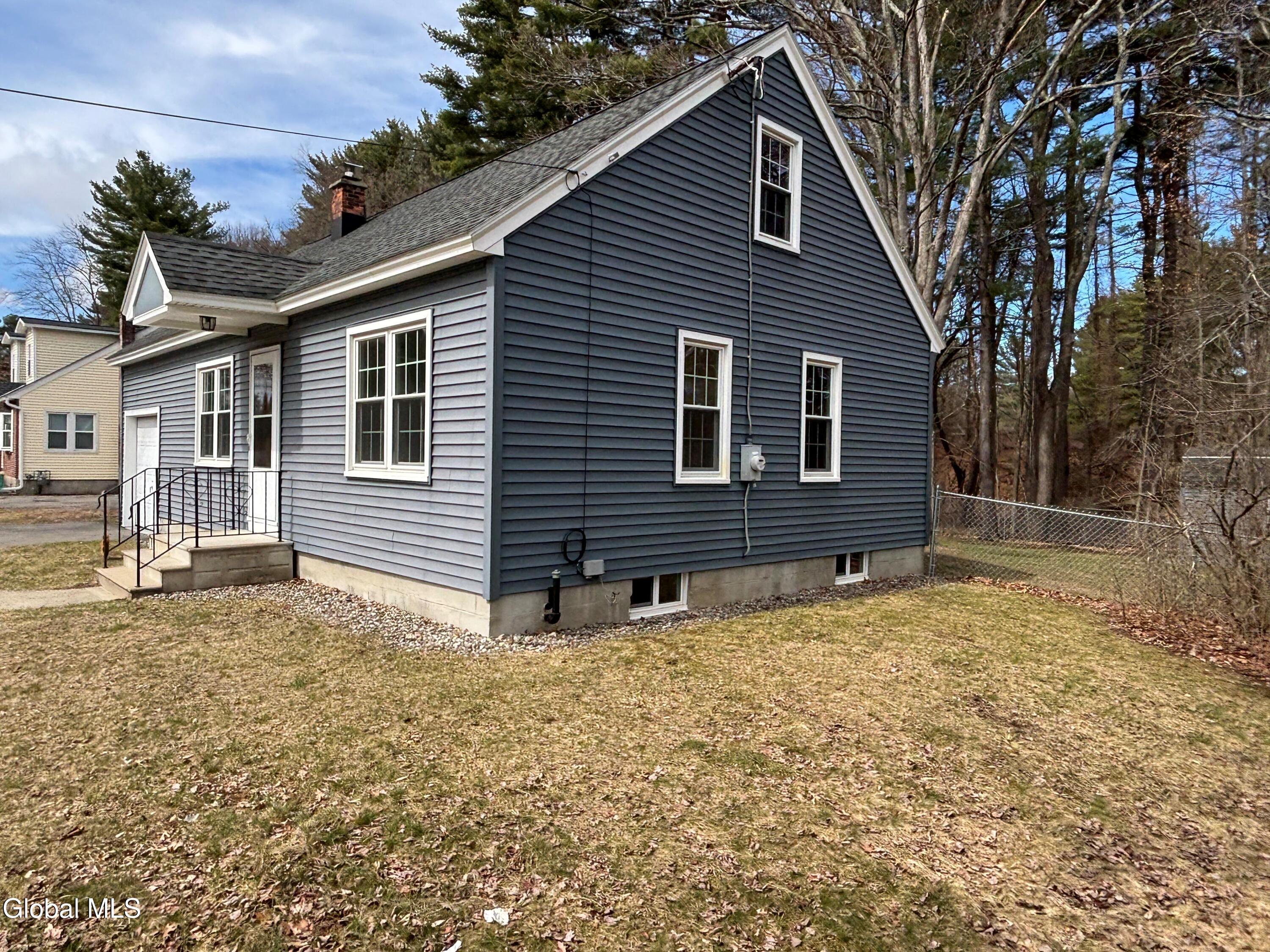 3067 Sunset Lane Schenectady NY 12303