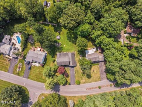 3 Cindy Lane Clifton Park NY 12065