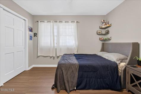 3 Cindy Lane Clifton Park NY 12065