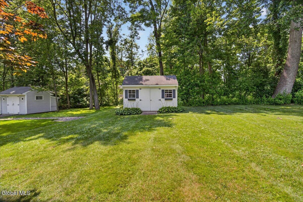 3 Cindy Lane Clifton Park NY 12065