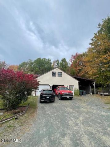 2696 Ny Highway 2 Cropseyville NY 12052