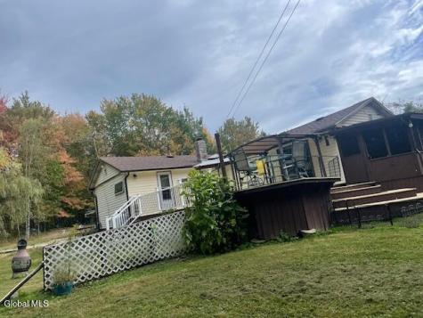 2696 Ny Highway 2 Cropseyville NY 12052