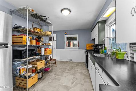 19 Sheffield Road Glenville NY 12302