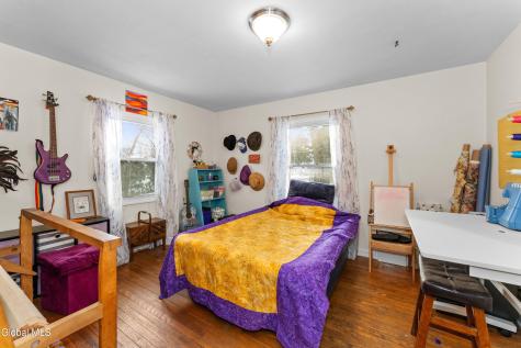 19 Sheffield Road Glenville NY 12302