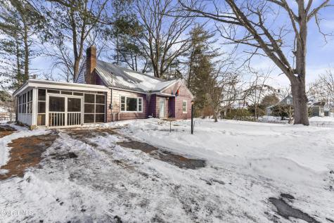 19 Sheffield Road Glenville NY 12302