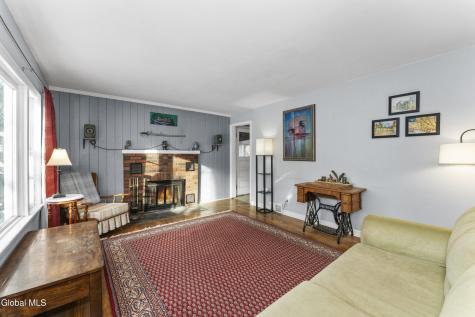 19 Sheffield Road Glenville NY 12302