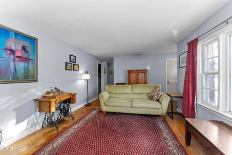 19 Sheffield Road Glenville NY 12302