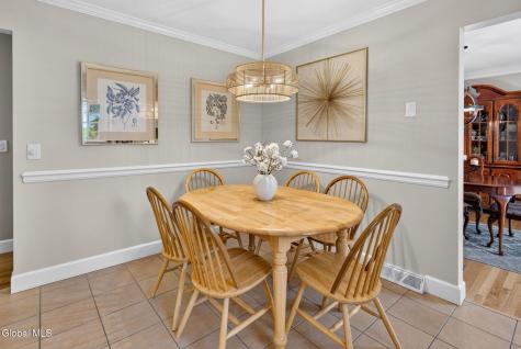 4 Farmingdale Road Latham NY 12110
