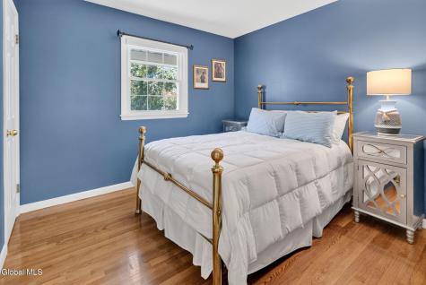 4 Farmingdale Road Latham NY 12110