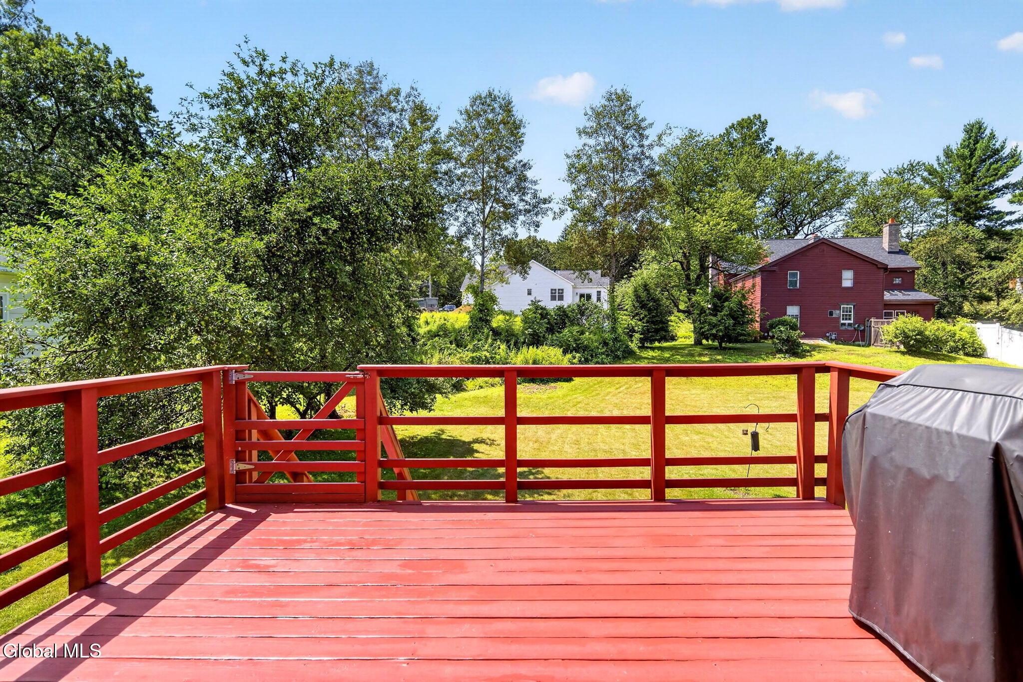 4 Farmingdale Road Latham NY 12110