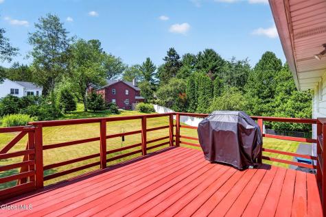 4 Farmingdale Road Latham NY 12110