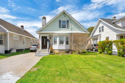 913 Altamont Avenue Schenectady NY 12303