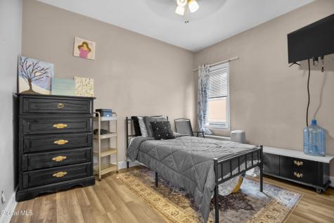 913 Altamont Avenue Schenectady NY 12303