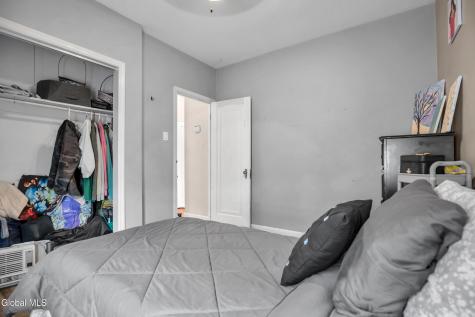 913 Altamont Avenue Schenectady NY 12303