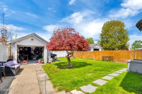 913 Altamont Avenue Schenectady NY 12303