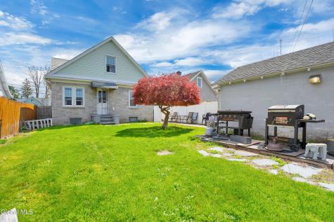 913 Altamont Avenue Schenectady NY 12303