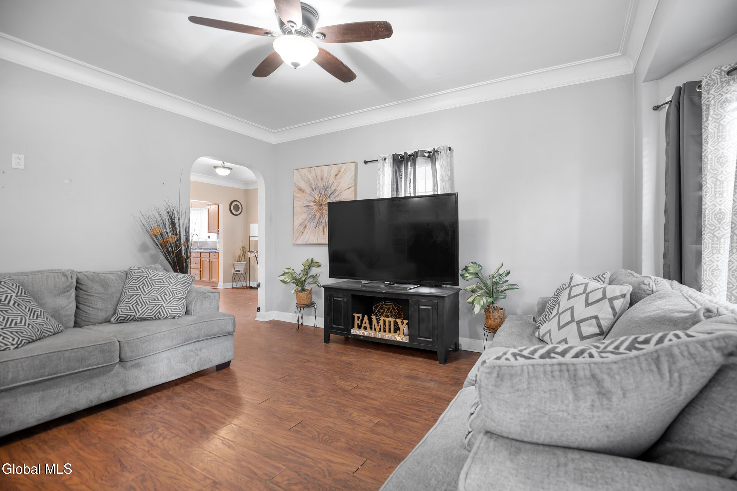 913 Altamont Avenue Schenectady NY 12303