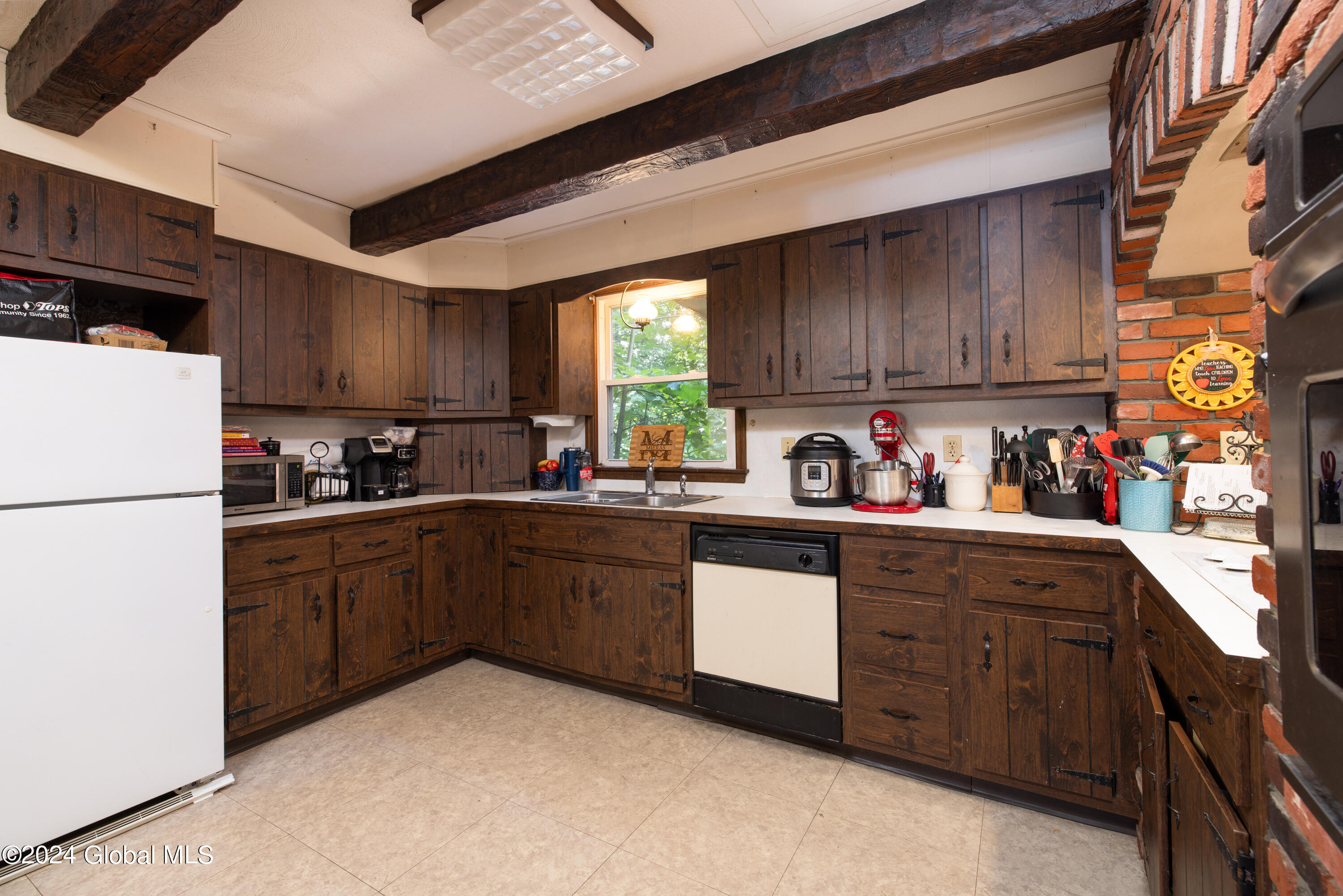 18 Linda Court Schroon Lake NY 12870